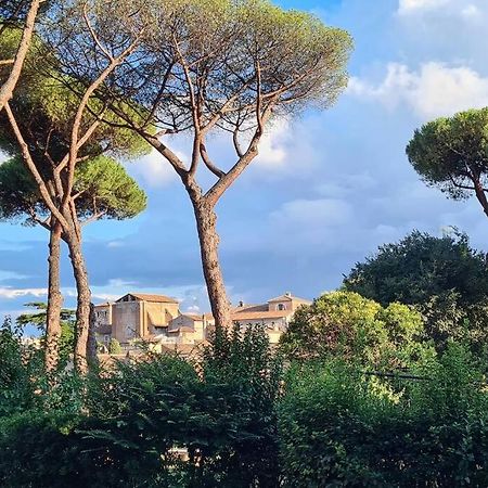 Vintage Colosseo Apartment Rome Bagian luar foto