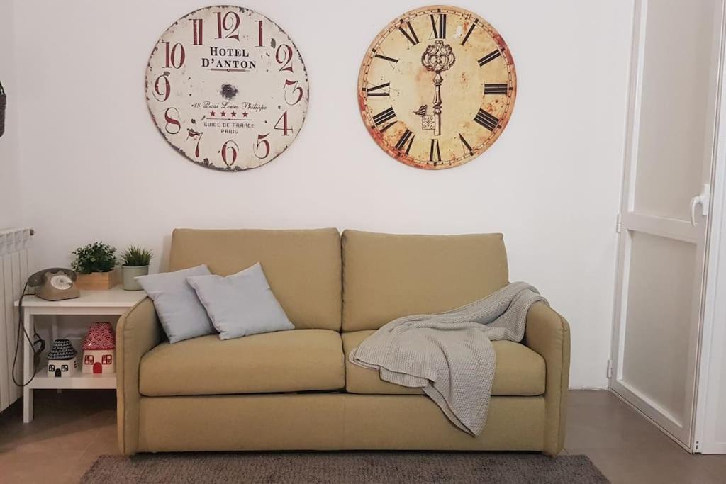 Vintage Colosseo Apartment Rome Bagian luar foto