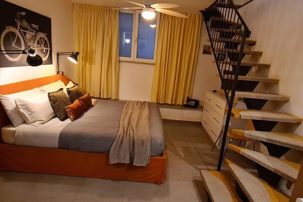 Vintage Colosseo Apartment Rome Bagian luar foto